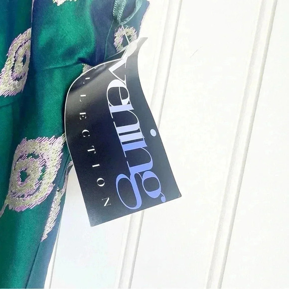 Kay Unger Size 12 Green irradiance V-Neck Racer Back Embroidered Dress NEW! - Picture 4 of 7